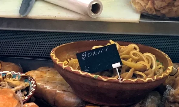 romanii-strang-cureaua-de-craciun!-cat-au-ajuns-sa-coste-soriciul,-jumarile-sau-toba-cu-o-luna-inainte-de-sarbatori