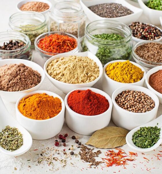 5-condimente-de-integrat-zilnic-in-alimentatie-pentru-a-evita-diabetul,-a-creste-imunitatea-si-a-ameliora-efectele-imbatranirii