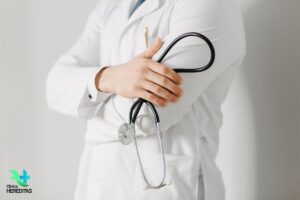 (p)-uita-de-cozile-interminabile-si-bucura-te-de-servicii-medicale-private-in-suceava-la-clinica-hereditas!