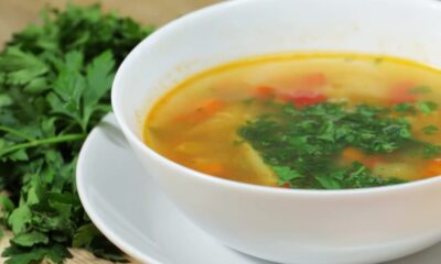 ciorba-banateana-de-post-a-surorii-maria-de-la-manastirea-brebu.-reteta-simpla-facuta-cu-rabdare,-credinta-si-„smantana”-din-caju