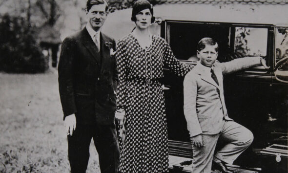 cum-erau-„avertismentele-impotriva-viciilor,-alcoolului,-jocurilor-de-noroc-si-relatiilor-extraconjugale”-pentru-angajatii-curtii-regale